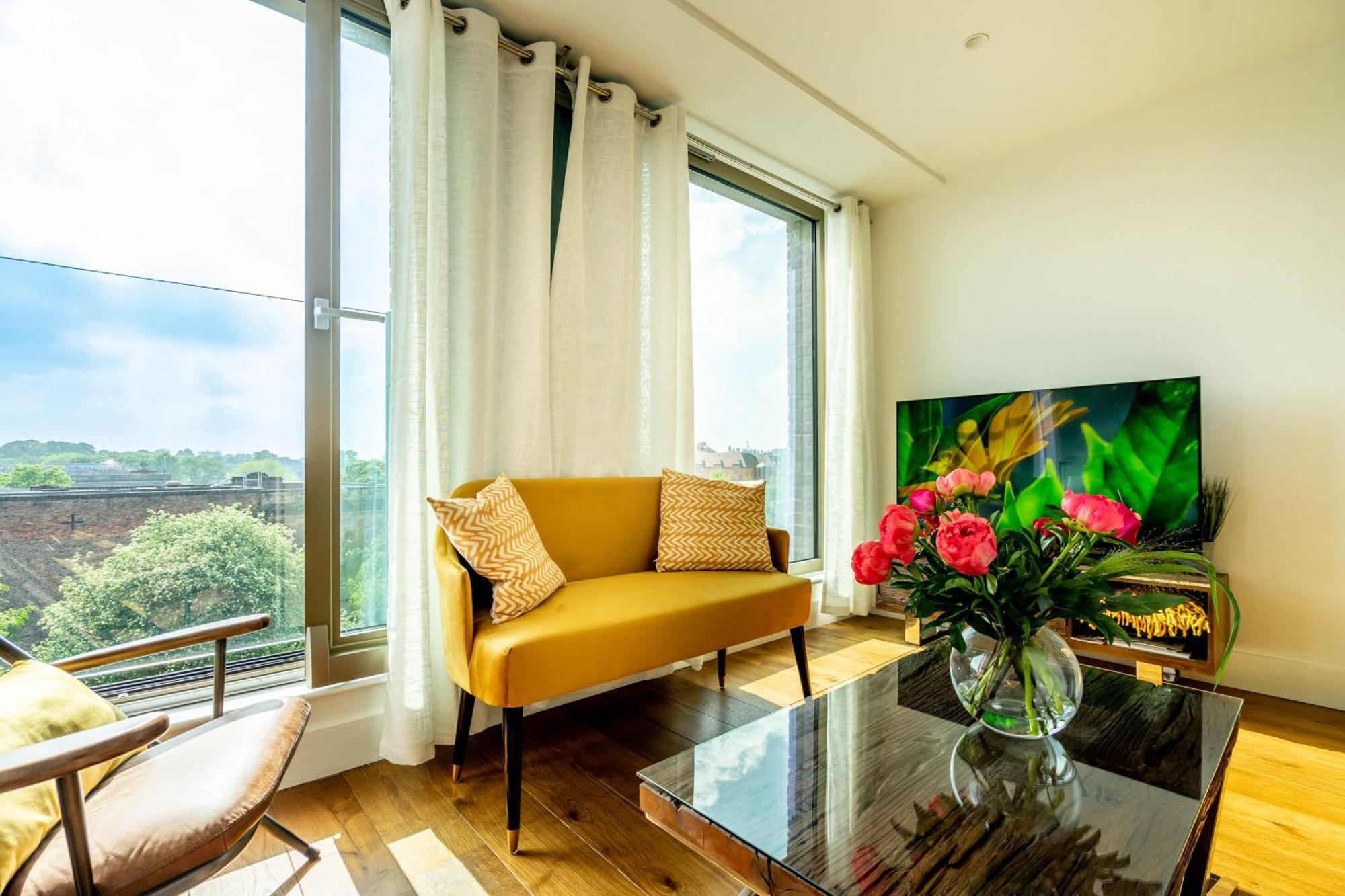 River & Castle At Ryedale House York Ngoại thất bức ảnh